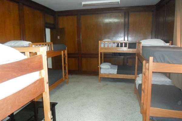 Hotel Covadonga (Nanawa)